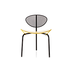 长崎餐椅 马修利·马戈  Gubi家具品牌