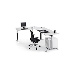 TRAMA 行政桌系列 TRAMA executive desk series